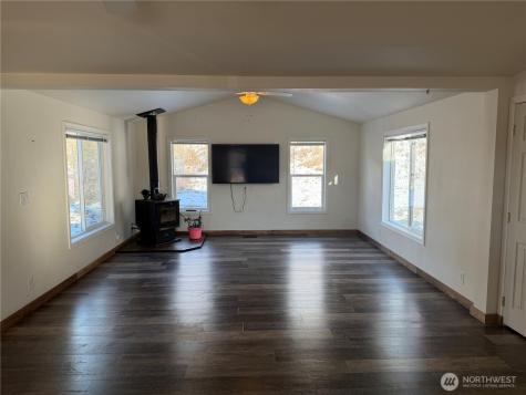 87 Canyon Creek Road Oroville WA 98844