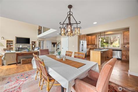 35 Sackett Glen Lane Chelan WA 98816