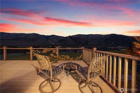 35 Sackett Glen Lane Chelan WA 98816