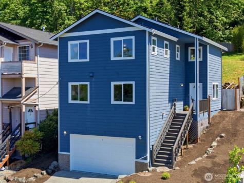 5228 23rd Avenue SW Seattle WA 98106