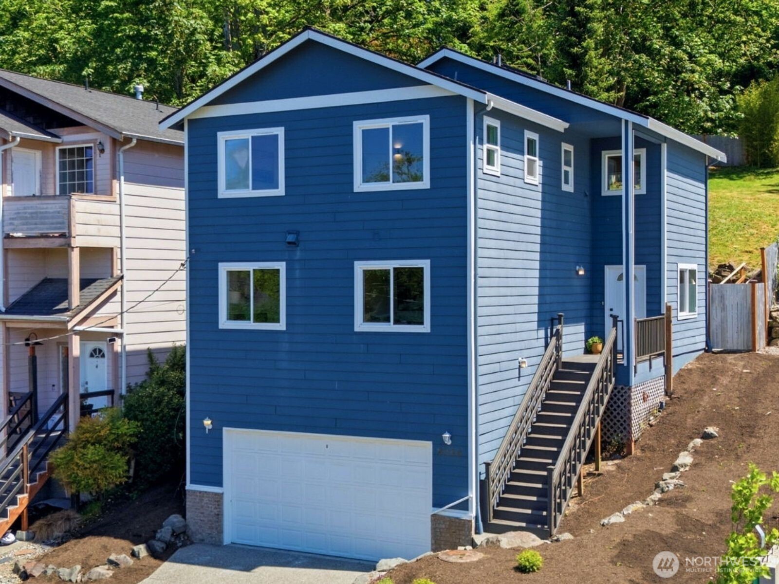 5228 23rd Avenue SW Seattle WA 98106
