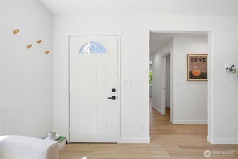 5228 23rd Avenue SW Seattle WA 98106