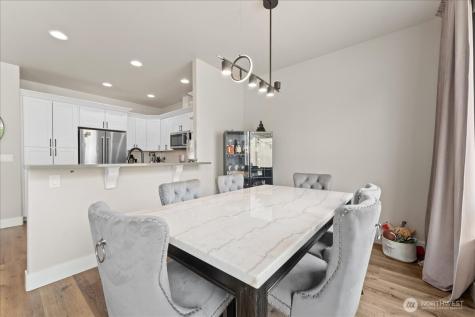 214 Solomon Loop NW East Wenatchee WA 98802