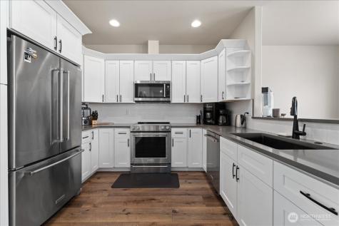 214 Solomon Loop NW East Wenatchee WA 98802