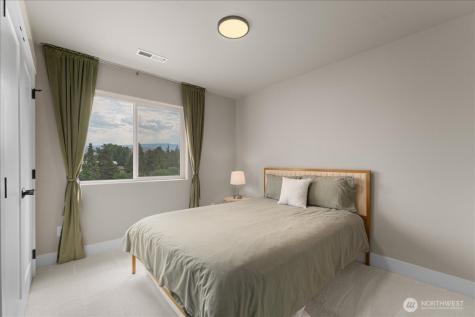 214 Solomon Loop NW East Wenatchee WA 98802