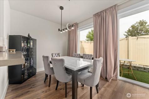 214 Solomon Loop NW East Wenatchee WA 98802