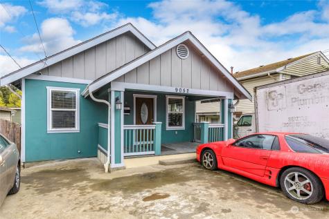9052 9th Seattle WA 98106
