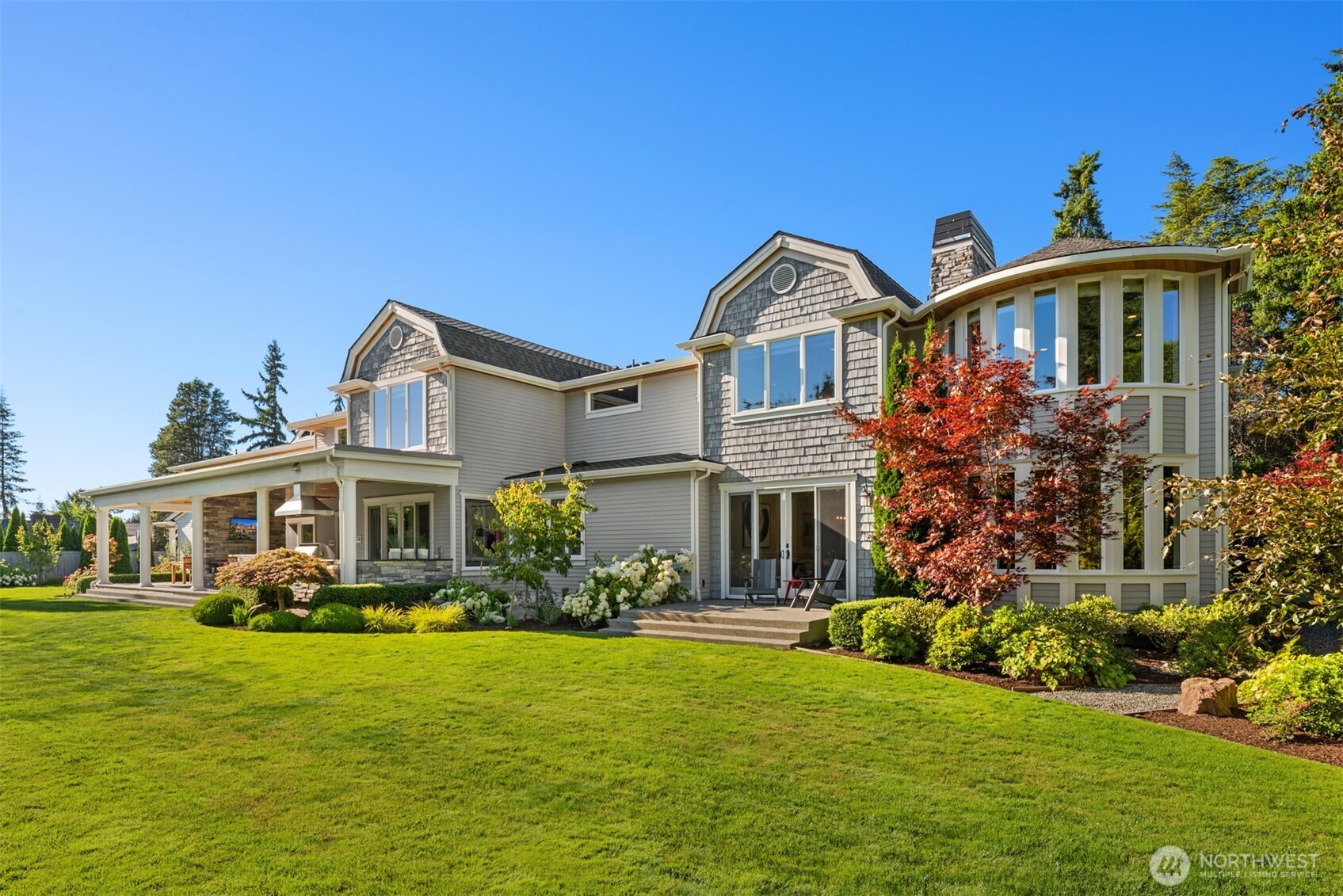 3183 95th Place NE Clyde Hill WA 98004
