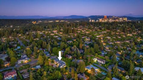 3183 95th Place NE Clyde Hill WA 98004