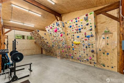 16 Littell Road Mazama WA 98833