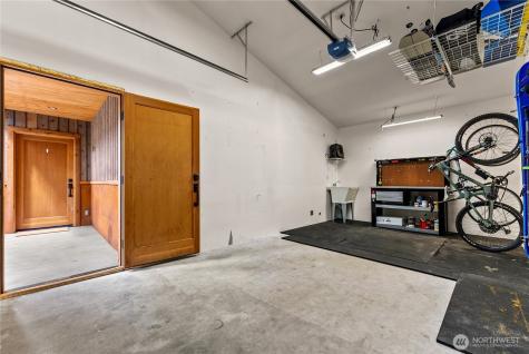 16 Littell Road Mazama WA 98833