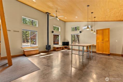 16 Littell Road Mazama WA 98833