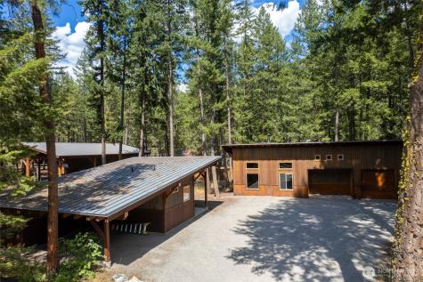 16 Littell Road Mazama WA 98833