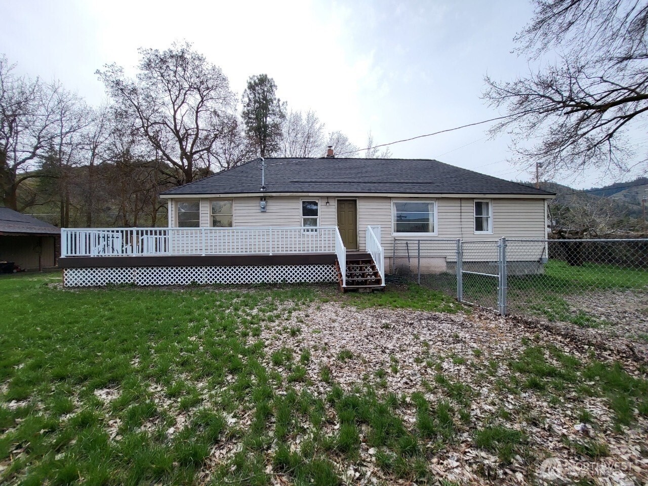 334 Chapel Street Cashmere WA 98815