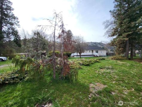 334 Chapel Street Cashmere WA 98815