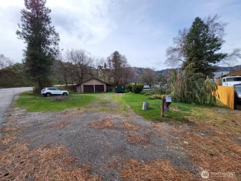 334 Chapel Street Cashmere WA 98815