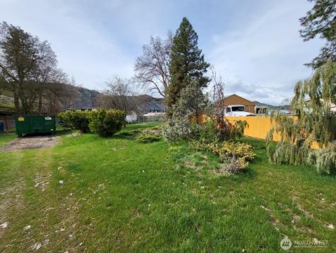 334 Chapel Street Cashmere WA 98815