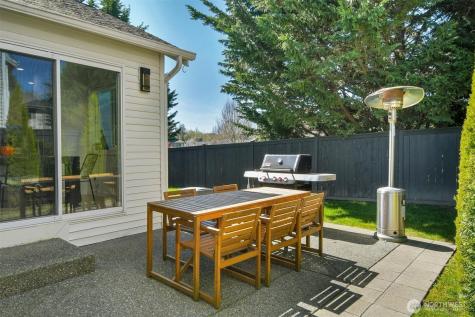 131 Glennwood Renton WA 98056