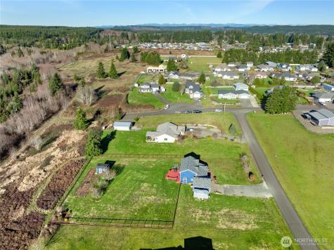 12 Courtney Lane Montesano WA 98563