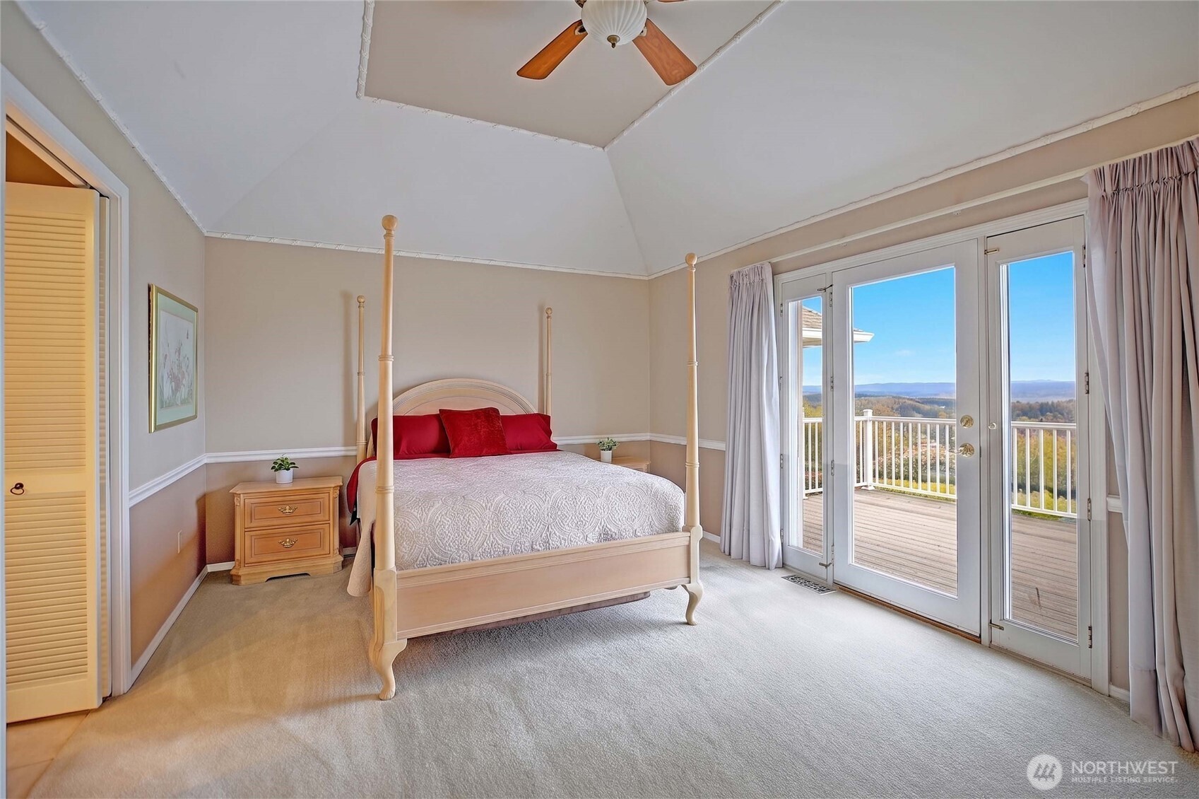 505 Green Island Way Camano Island WA 98282