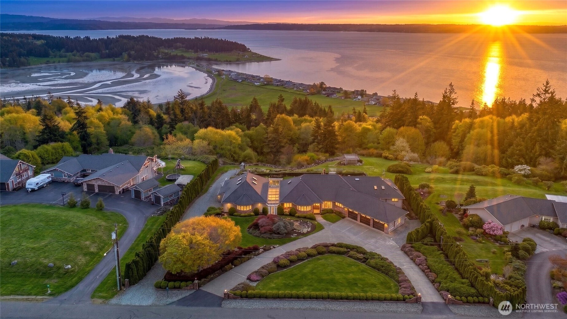 505 Green Island Way Camano Island WA 98282