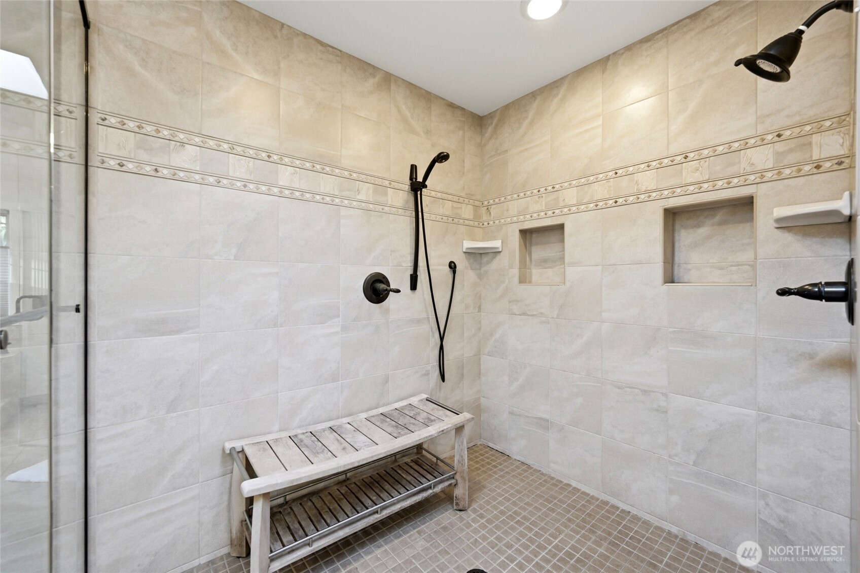 15535 148th Avenue NE Woodinville WA 98072