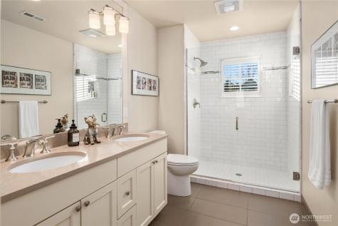 6016 Princeton Avenue NE Seattle WA 98115