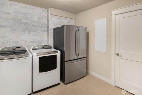 6016 Princeton Avenue NE Seattle WA 98115