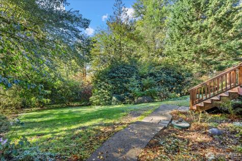 18529 NE 184th Street Woodinville WA 98077