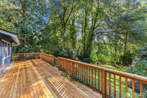 18529 NE 184th Street Woodinville WA 98077