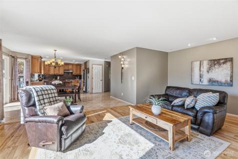 34602 NE 49th Place La Center WA 98629