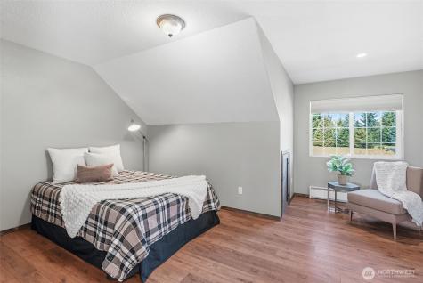 34602 NE 49th Place La Center WA 98629