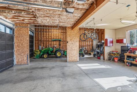 34602 NE 49th Place La Center WA 98629