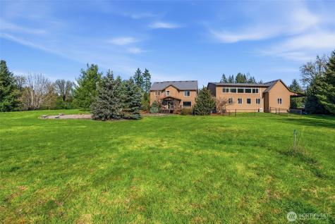 34602 NE 49th Place La Center WA 98629