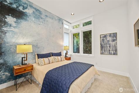 3037 NE Harrison Drive Issaquah WA 98029