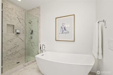 3037 NE Harrison Drive Issaquah WA 98029