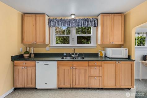 1801 Rockefeller Avenue Everett WA 98201