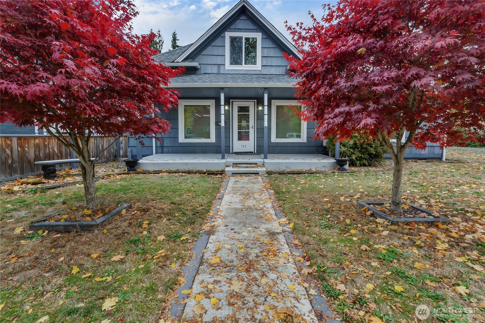 303 7th Avenue NW Puyallup WA 98371