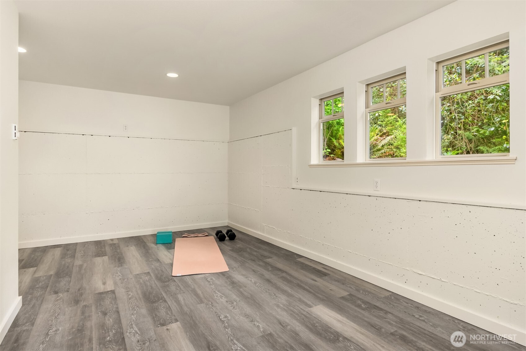 14864 Sivertson Road NE Bainbridge Island WA 98110