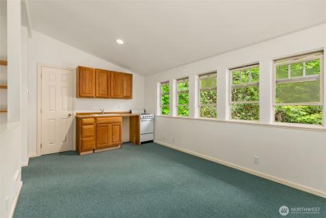 14864 Sivertson Road NE Bainbridge Island WA 98110
