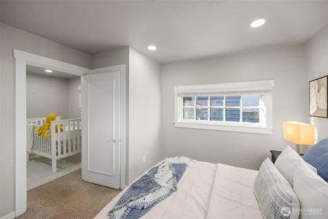 5706 35th Ave NE Seattle WA 98105