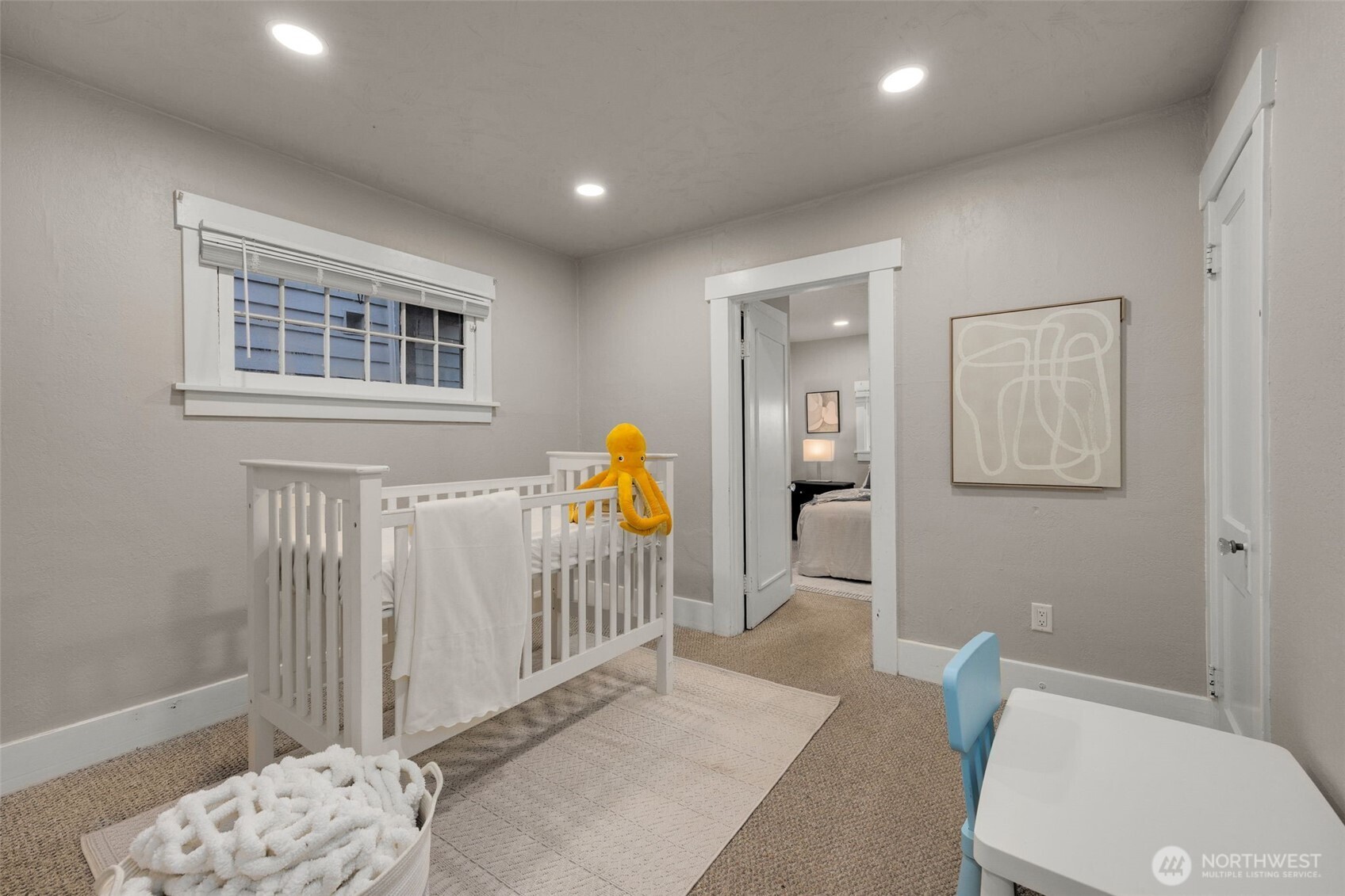5706 35th Ave NE Seattle WA 98105