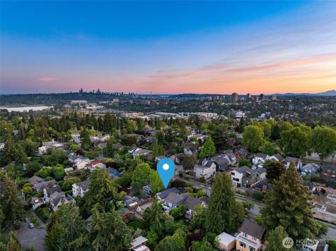5706 35th Ave NE Seattle WA 98105