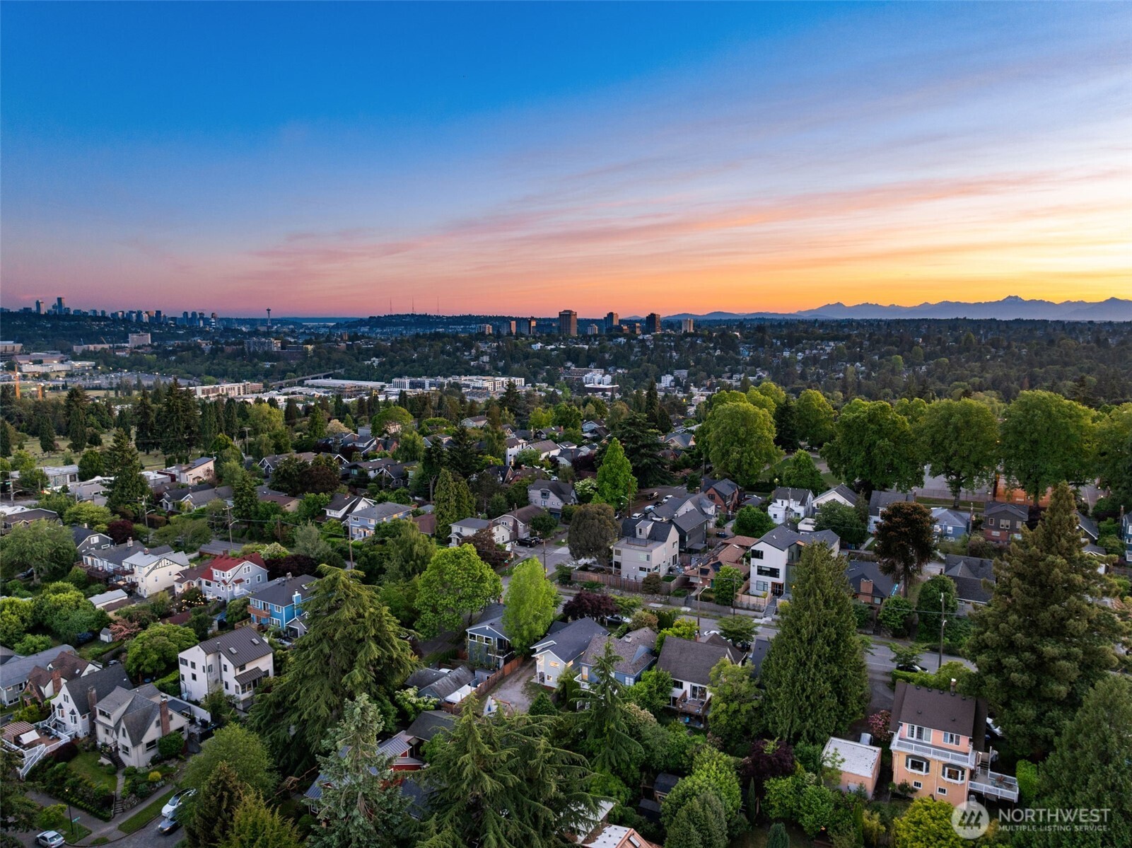 5706 35th Ave NE Seattle WA 98105