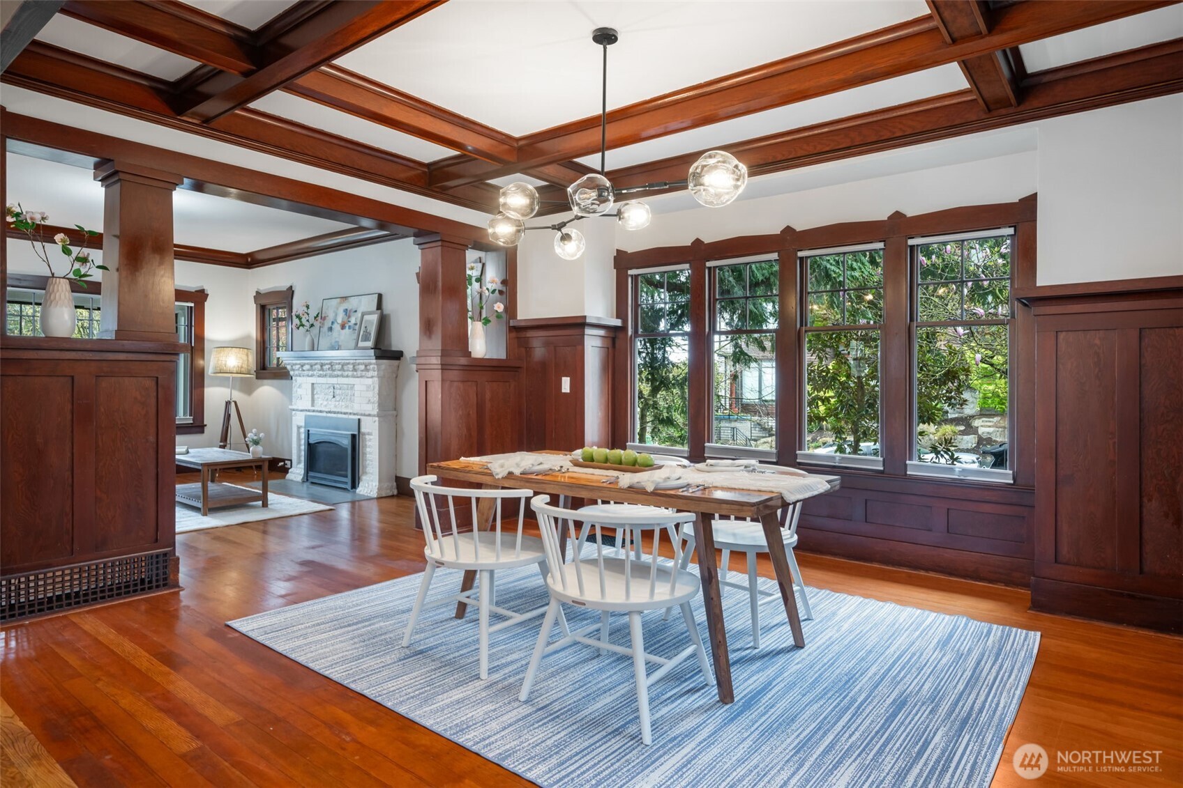 3258 14th Avenue W Seattle WA 98119