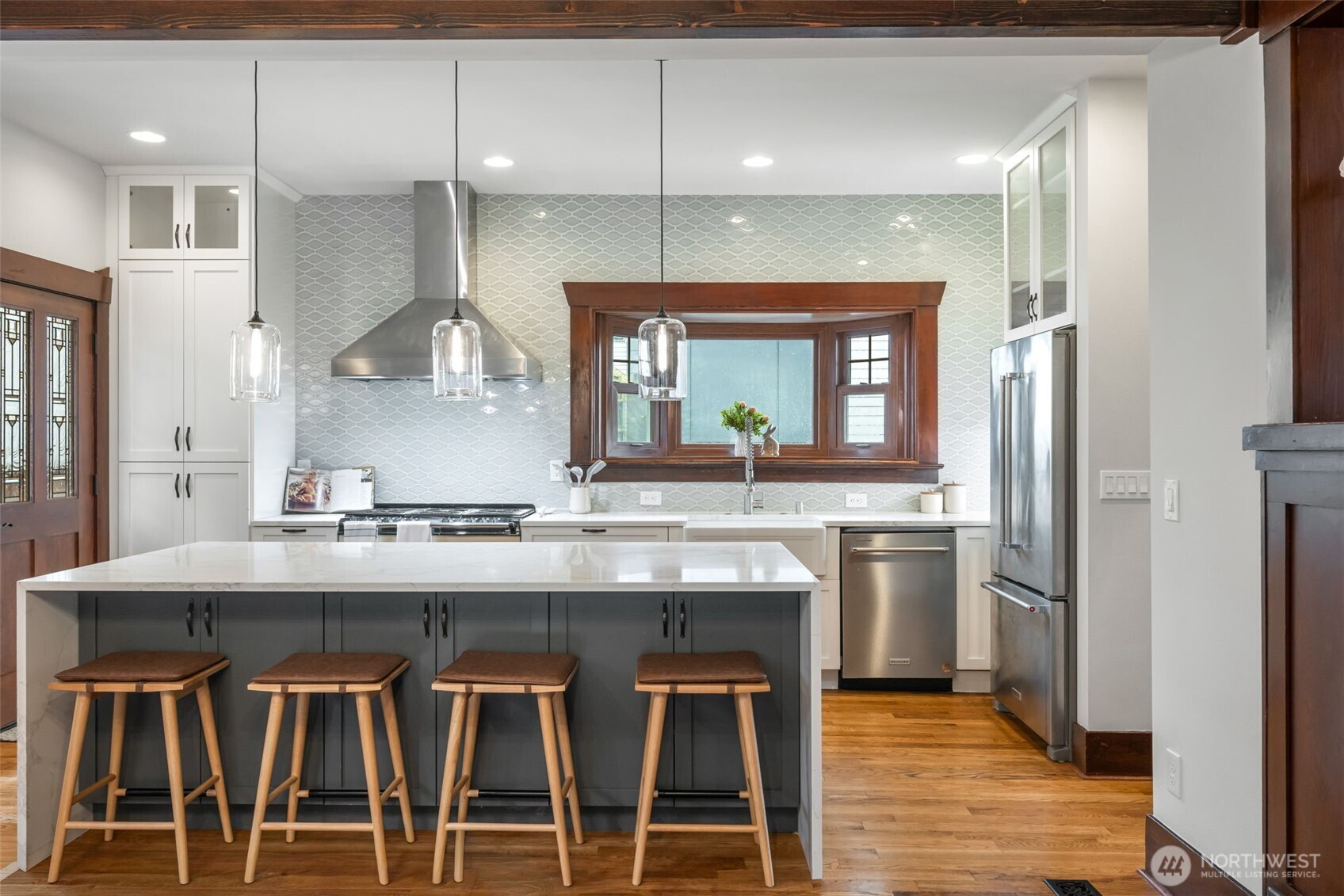 3258 14th Avenue W Seattle WA 98119