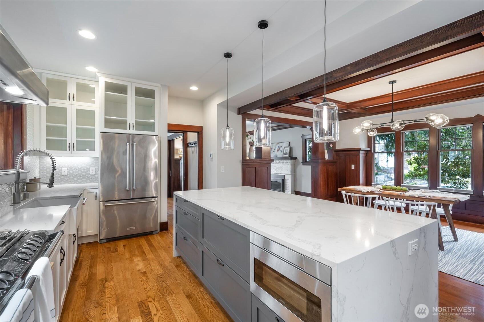 3258 14th Avenue W Seattle WA 98119