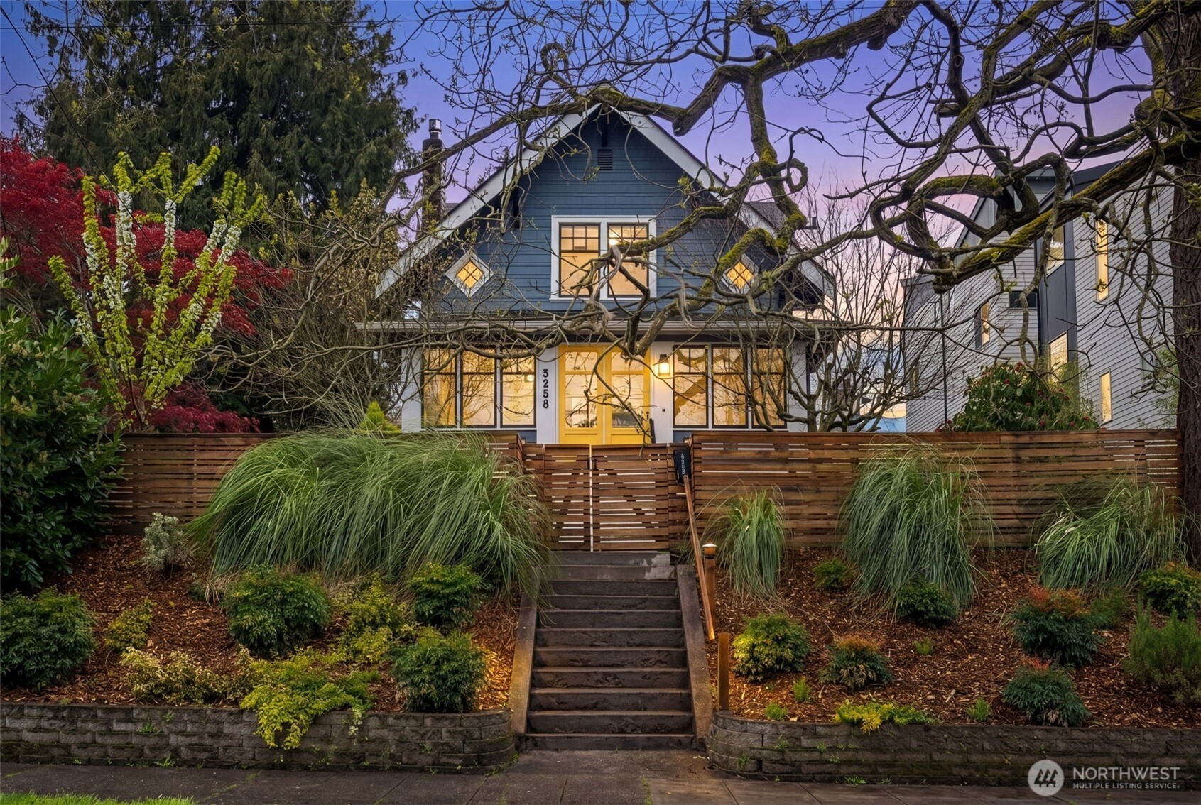 3258 14th Avenue W Seattle WA 98119