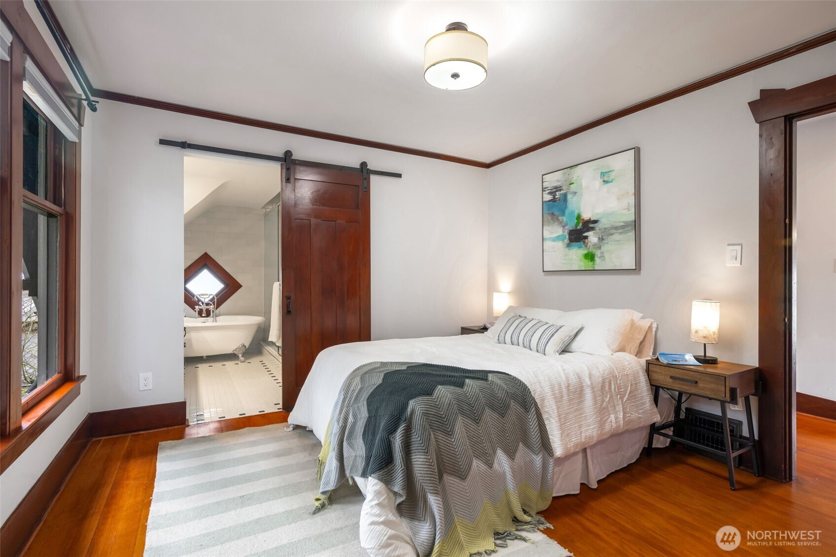 3258 14th Avenue W Seattle WA 98119