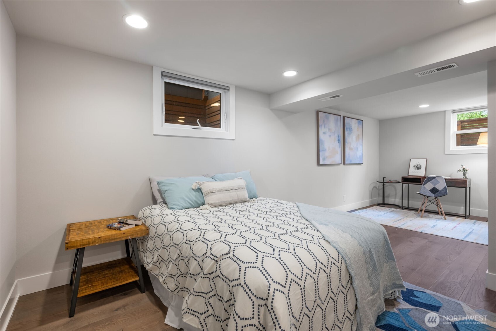 3258 14th Avenue W Seattle WA 98119
